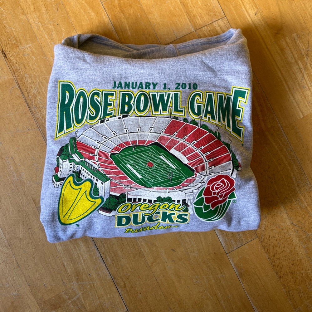 Rose Bowl Oregon Ducks Game Sweatshirt Vintage 2010